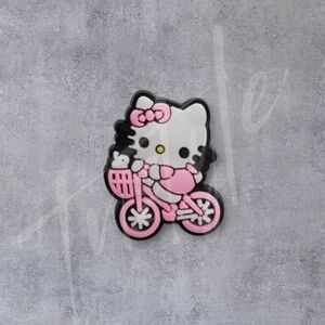 ⭐️5/$10⭐️ Hello Kitty Shoe Charm